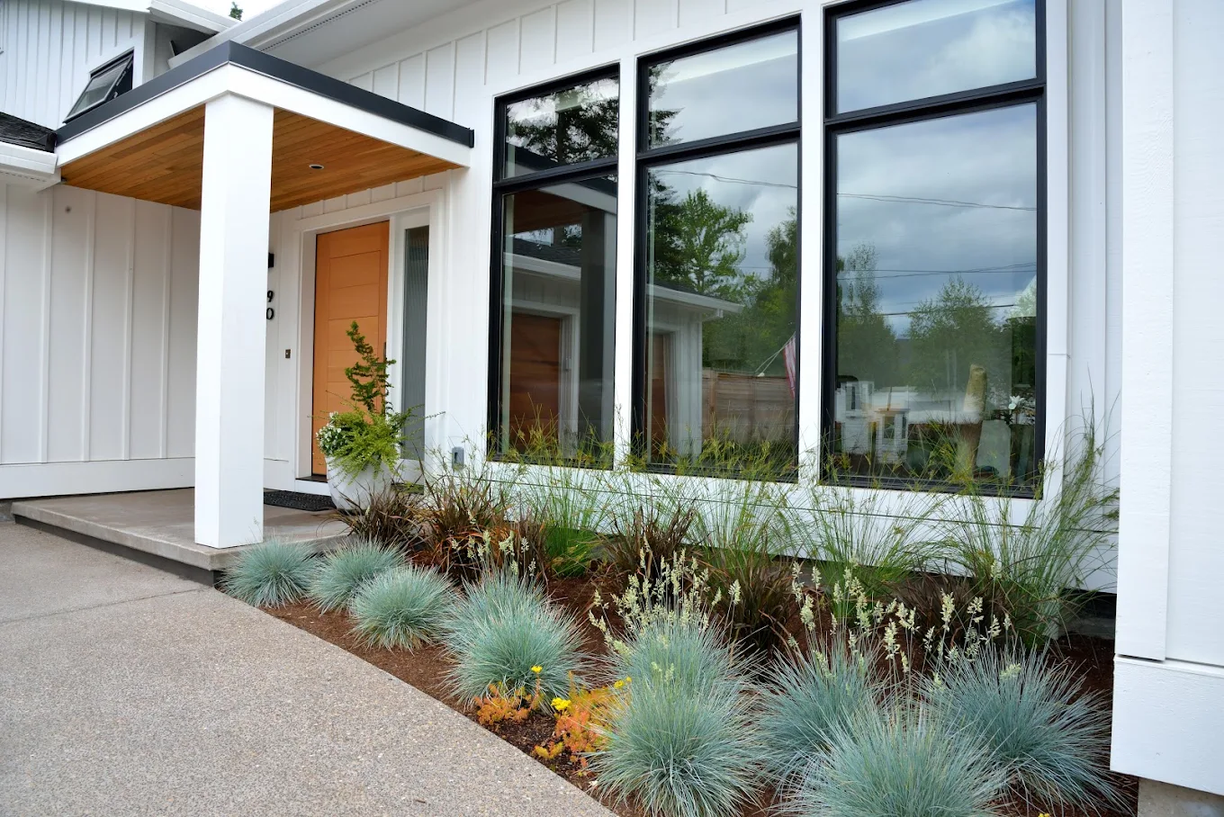 Drake's 7 Dees Landscaping and Garden Center